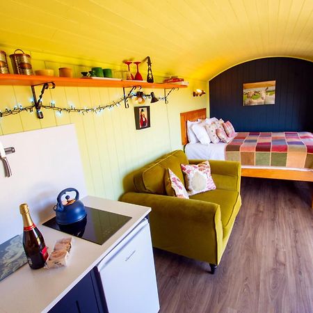 The Gambo Shepherd'S Hut Kidwelly Exteriér fotografie
